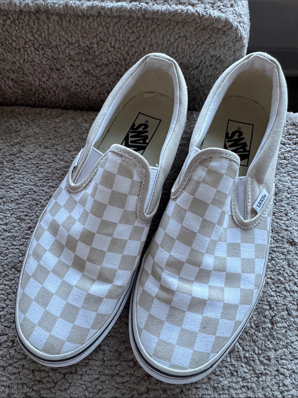 Vans Slip-On Checkerboard in Beige & White